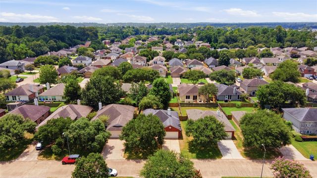 32019 Sue Lane, Pinehurst, TX 77362