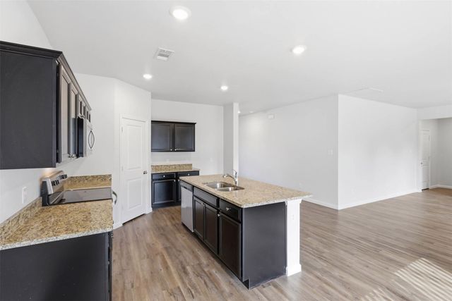 453 Canoe Way, Crowley, TX 76036
