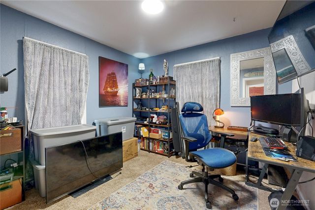 530 SW 4th Street, College Place, WA 99324