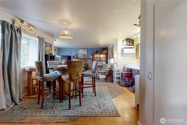 530 SW 4th Street, College Place, WA 99324