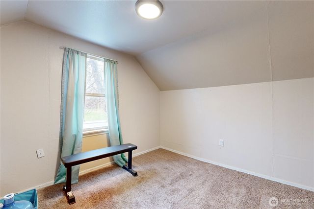 530 SW 4th Street, College Place, WA 99324