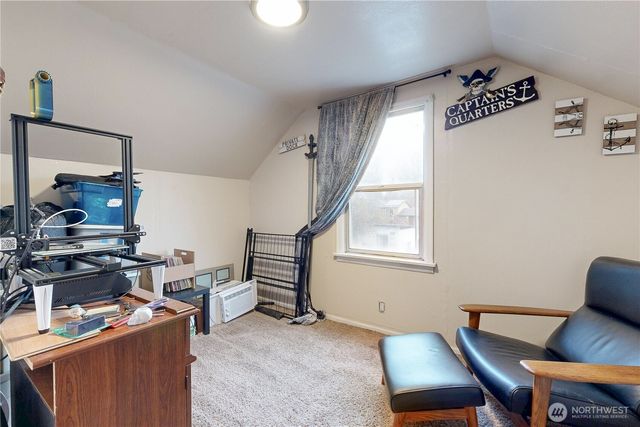 530 SW 4th Street, College Place, WA 99324