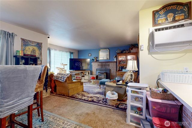 530 SW 4th Street, College Place, WA 99324