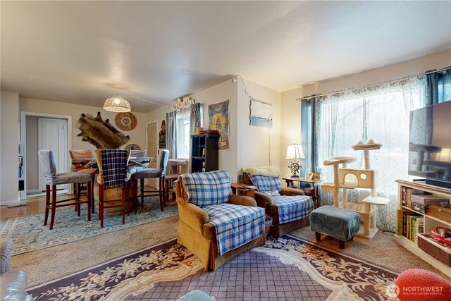 530 SW 4th Street, College Place, WA 99324