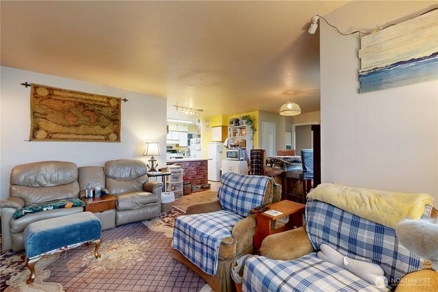 530 SW 4th Street, College Place, WA 99324