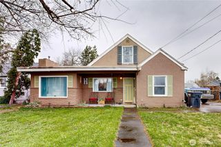 530 SW 4th Street, College Place, WA 99324