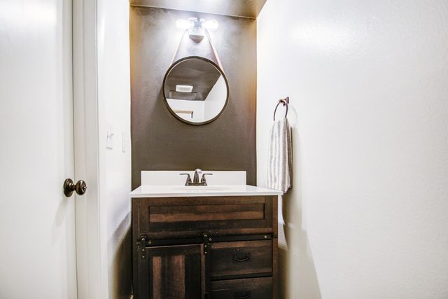 6845 E Osborn Road Unit F, Scottsdale, AZ 85251