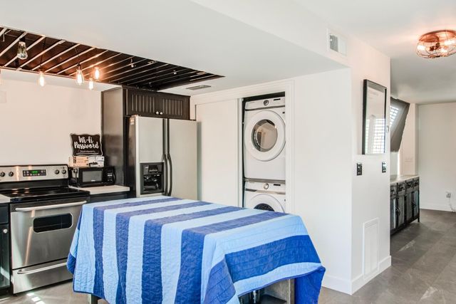 6845 E Osborn Road Unit F, Scottsdale, AZ 85251