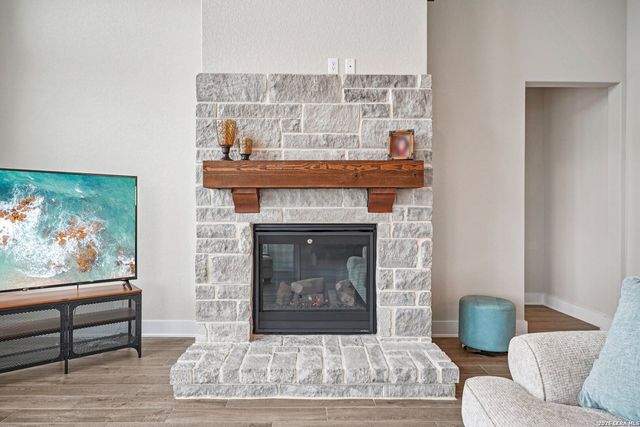 105 Vallejo, Boerne, TX 78006