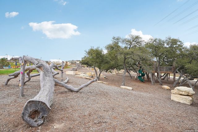 105 Vallejo, Boerne, TX 78006