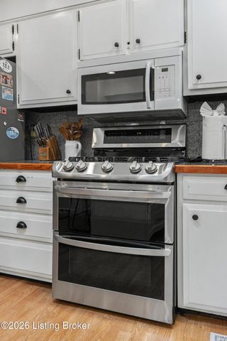 3407 E Dogwood Cir, La Grange, KY 40031