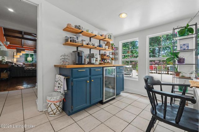 3407 E Dogwood Cir, La Grange, KY 40031