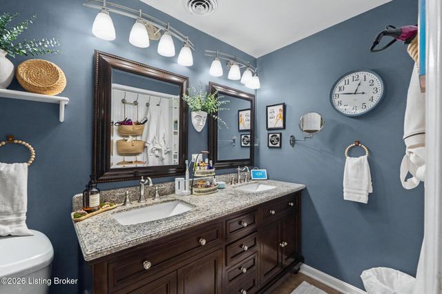 3407 E Dogwood Cir, La Grange, KY 40031