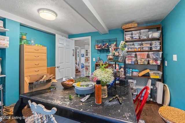 3407 E Dogwood Cir, La Grange, KY 40031