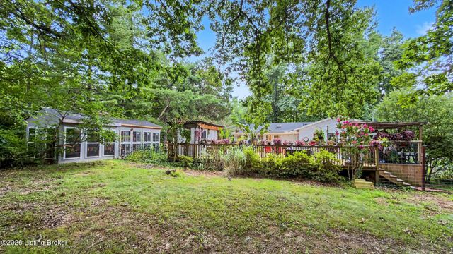 3407 E Dogwood Cir, La Grange, KY 40031