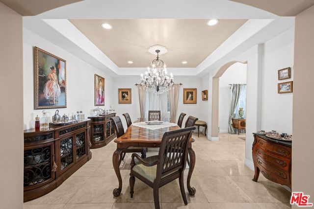 5419 Tampa Avenue, Tarzana, CA 91356