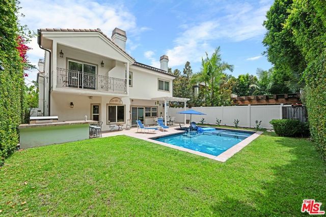 5419 Tampa Avenue, Tarzana, CA 91356