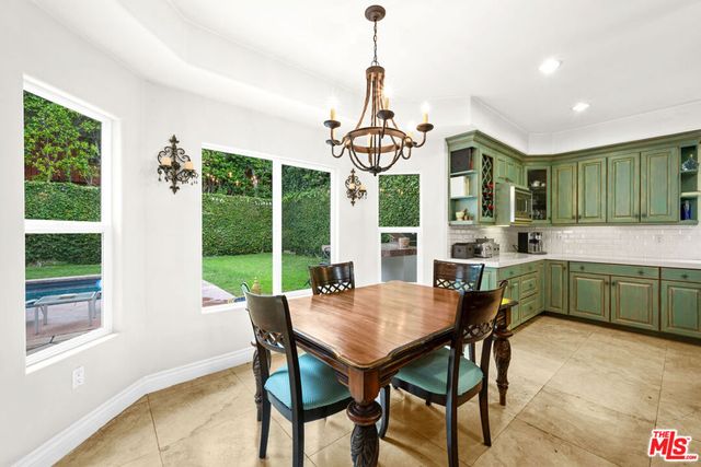 5419 Tampa Avenue, Tarzana, CA 91356