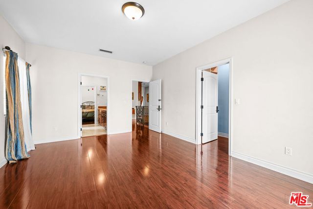 5419 Tampa Avenue, Tarzana, CA 91356