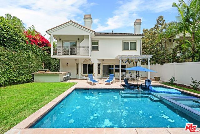 5419 Tampa Avenue, Tarzana, CA 91356
