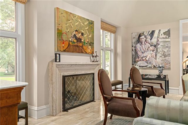 61 Le Mans Court, Prairie Village, KS 66208