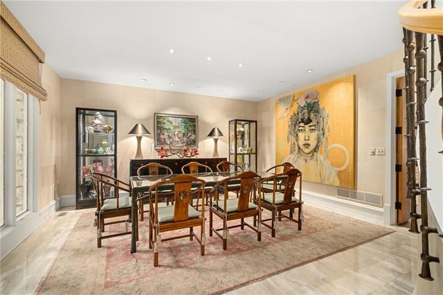 61 Le Mans Court, Prairie Village, KS 66208