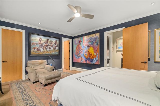 61 Le Mans Court, Prairie Village, KS 66208