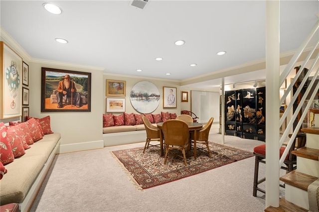 61 Le Mans Court, Prairie Village, KS 66208