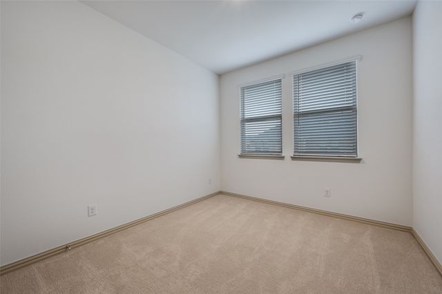 512 Parkside Drive, Argyle, TX 76226