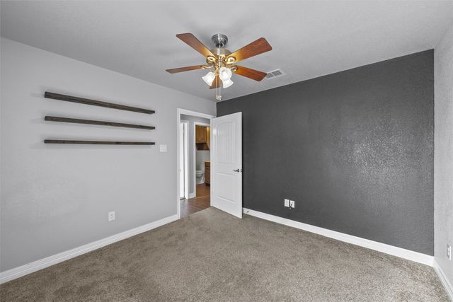 488 Hawkins Court, Robinson, TX 76706