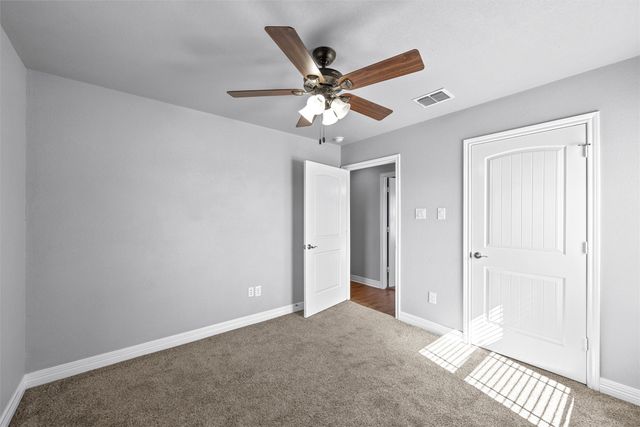 488 Hawkins Court, Robinson, TX 76706