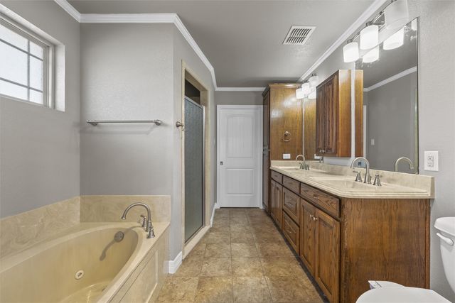 488 Hawkins Court, Robinson, TX 76706