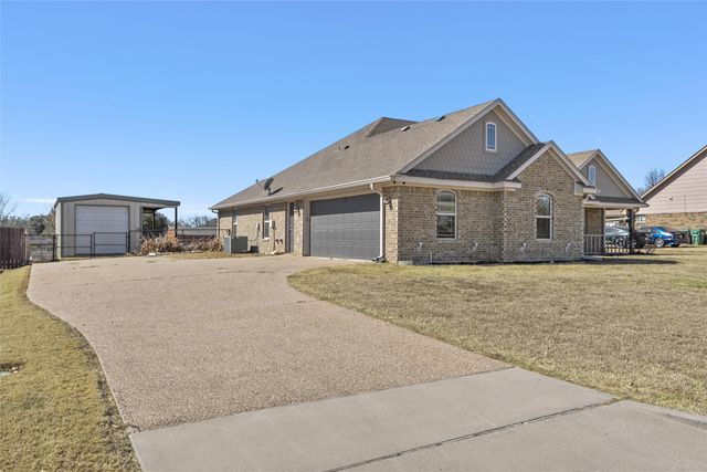 488 Hawkins Court, Robinson, TX 76706