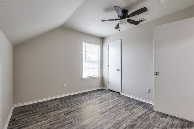 321 Queens Court S B, Mansfield, TX 76063