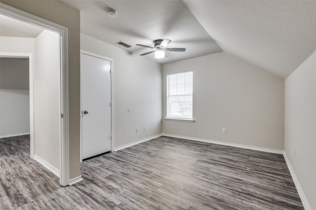 321 Queens Court S B, Mansfield, TX 76063