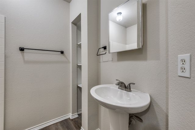 321 Queens Court S B, Mansfield, TX 76063