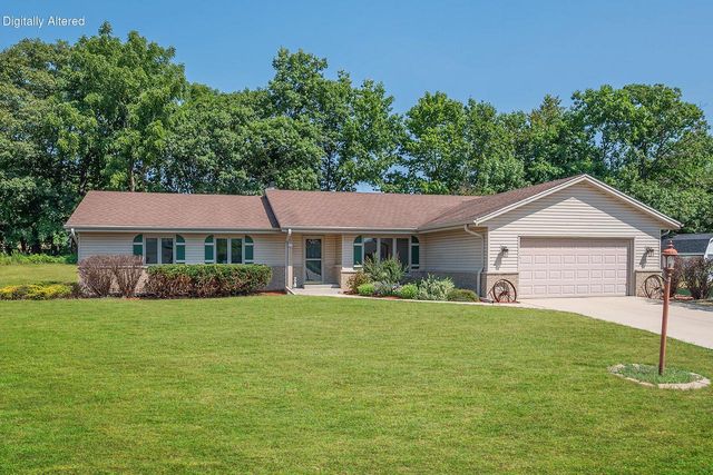 8319 S Woodridge DRIVE, Oak Creek, WI 53154