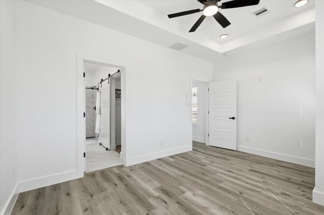 116 S 3rd Street, La Porte, TX 77571