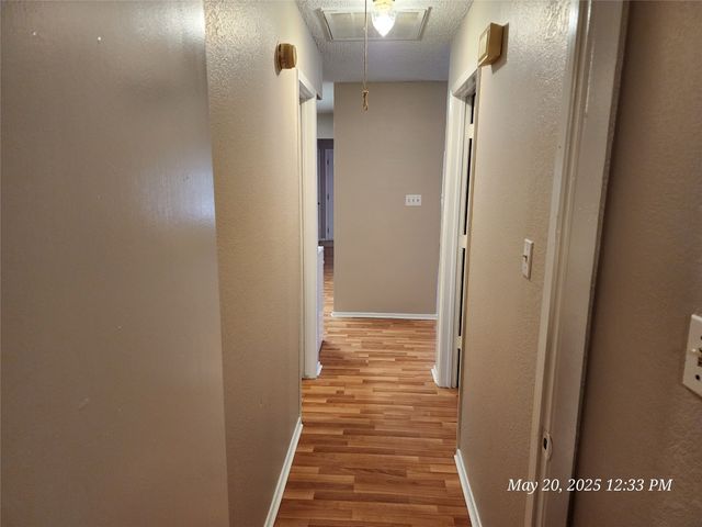429 SW Thomas Street A, Burleson, TX 76028
