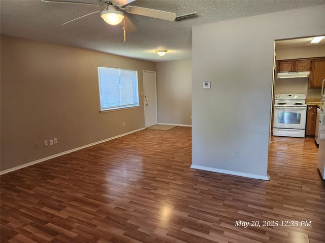 429 SW Thomas Street A, Burleson, TX 76028