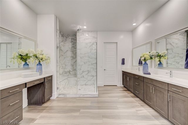 11282 Roman Helmet Street, Las Vegas, NV 89141