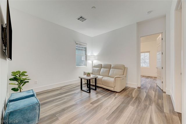 11282 Roman Helmet Street, Las Vegas, NV 89141