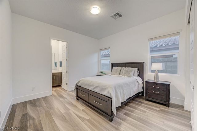 11282 Roman Helmet Street, Las Vegas, NV 89141