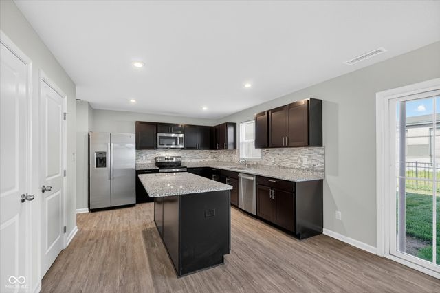 40 N Fairfield Drive, Danville, IN 46122