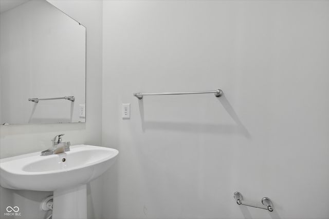 40 N Fairfield Drive, Danville, IN 46122