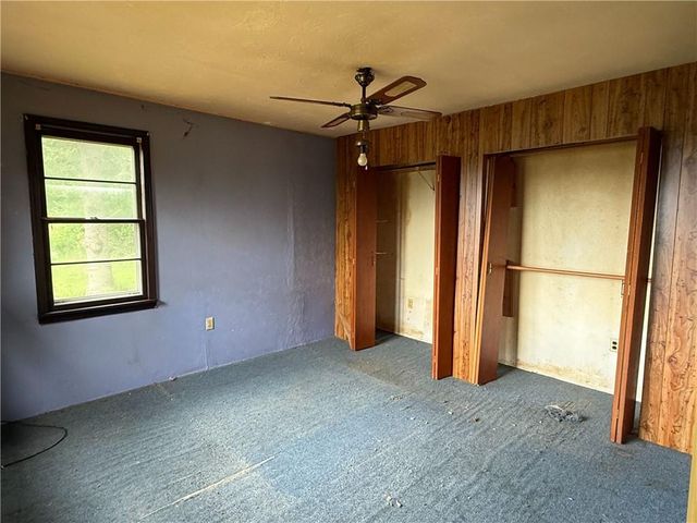 28731 Fir Drive, Warsaw, MO 65355