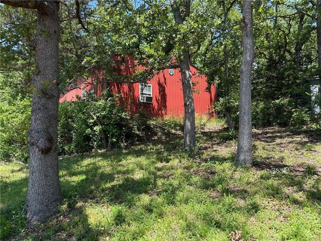28731 Fir Drive, Warsaw, MO 65355