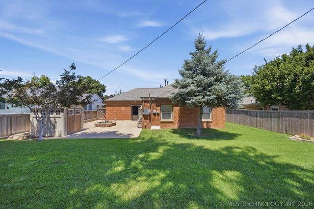 4524 E 8th Street, Tulsa, OK 74112