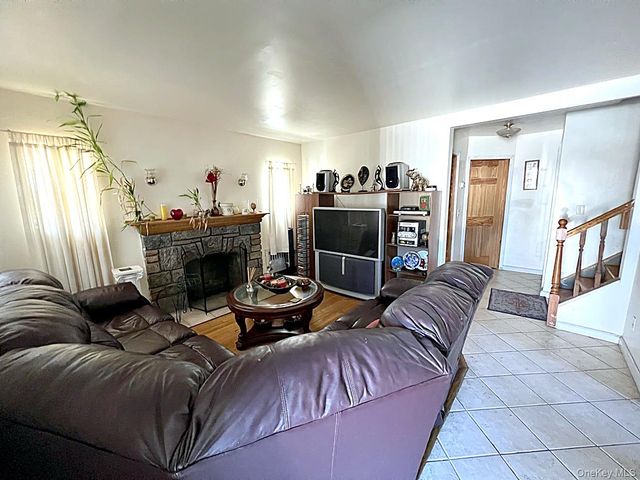4 Brooks Avenue, Roosevelt, NY 11575