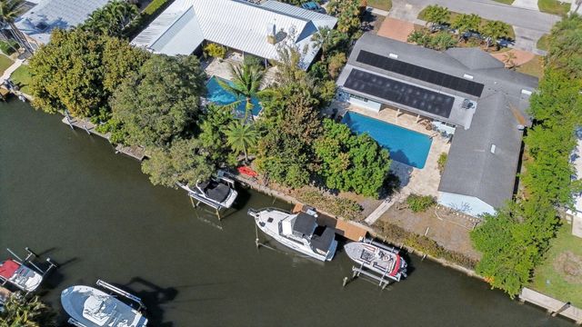 618 Riverside Road, North Palm Beach, FL 33408